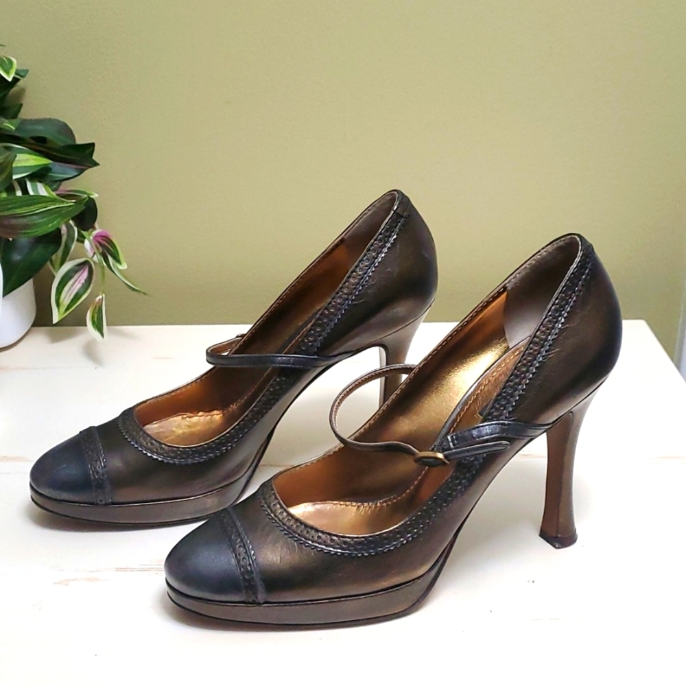 Dolce&Gabbana | Bronze Leather Platform Mary Jane Pumps Sz 38
